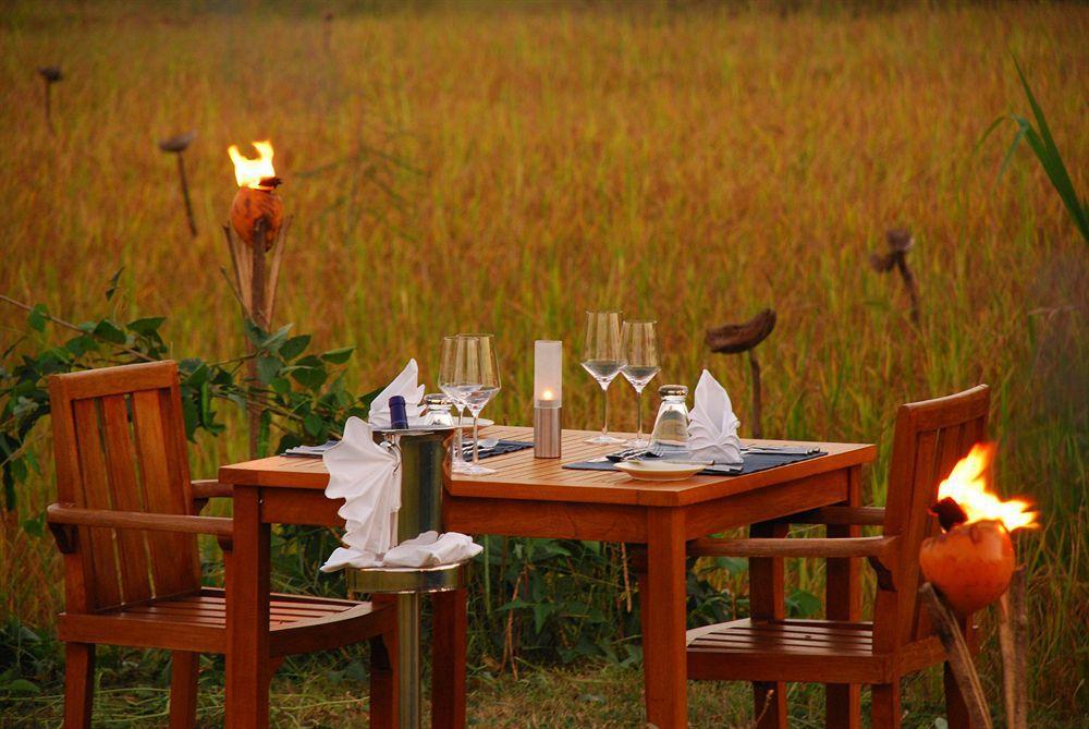 Jetwing Vil Uyana, A Luxury Reserve Sigirija Restauracja zdjęcie